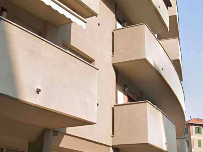 Appartamento bilocale in affitto in Via Alciato, Como Sole, Como