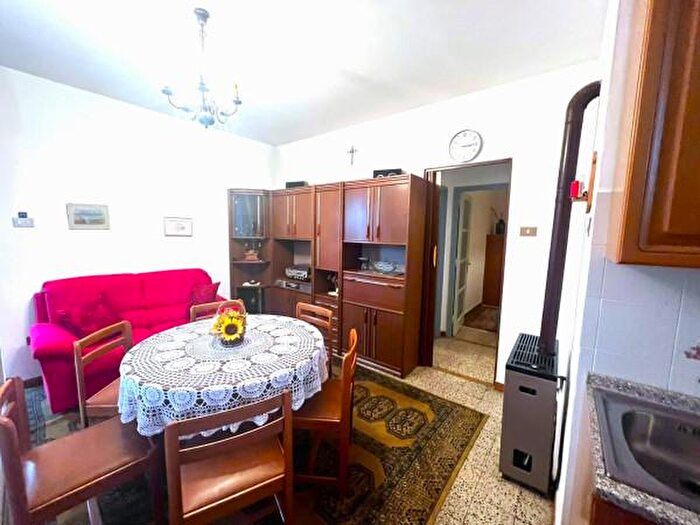 Appartamento trilocale in vendita in Villaggio Madonna del Pilastro, Loreo