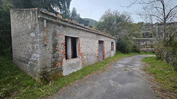 Casa con 5 locali in vendita in Via Serro Coniglio, Torrenova