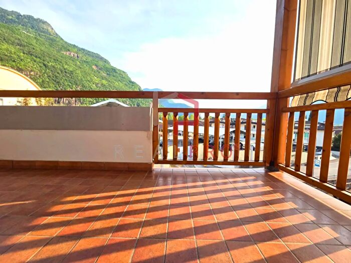 Appartamento trilocale in vendita in Via Nazario Sauro, Laives