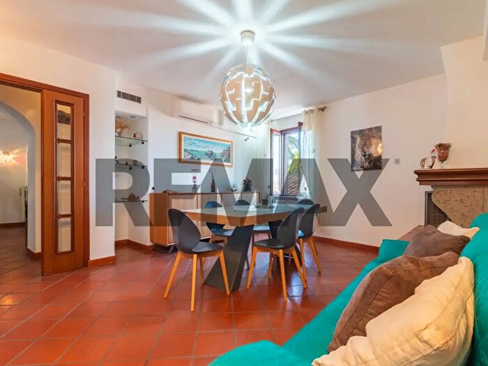 Appartamento quadrilocale in vendita in Via dei Giardini, Viterbo