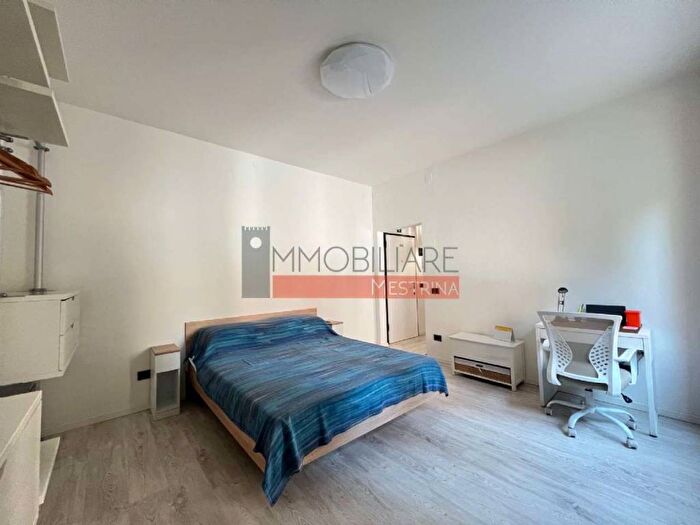 Appartamento trilocale in affitto in Mestre, Venezia