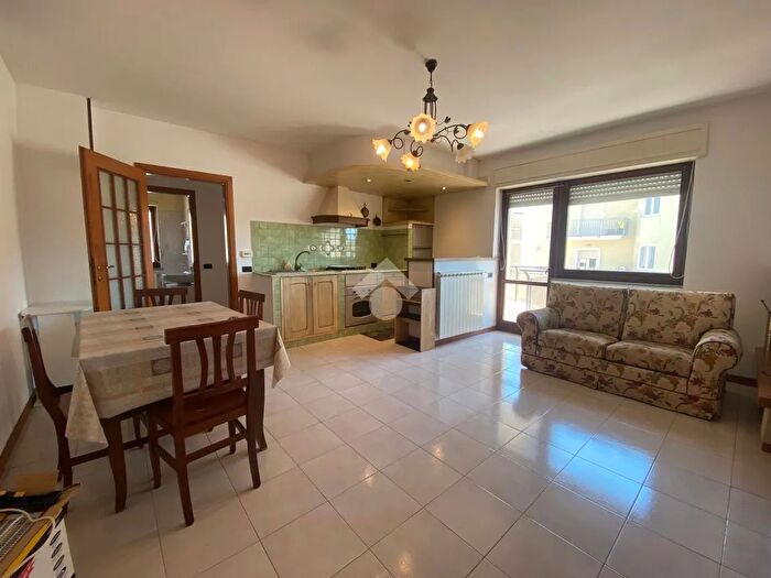 Appartamento quadrilocale in vendita in Appartamento Via Numicia, Castel Di Sangro