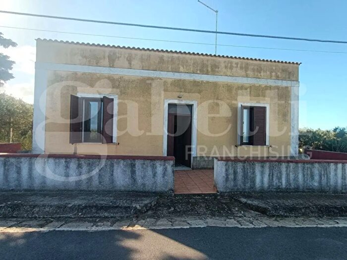 Casa trilocale in vendita in Via Verderame Pietretagliate, Misiliscemi