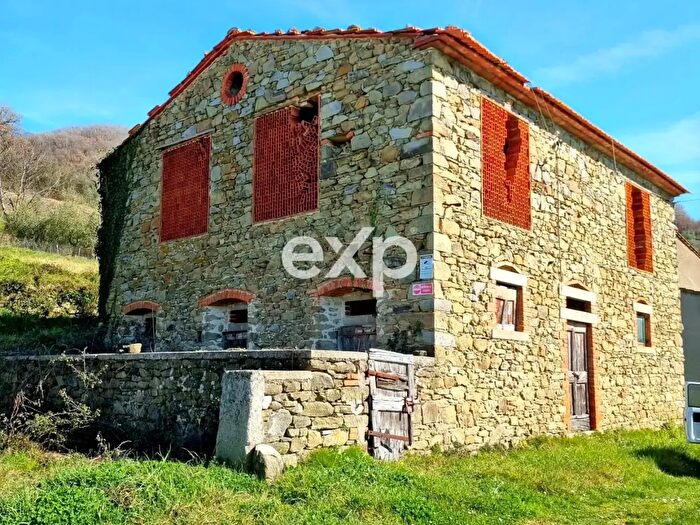 Casa in vendita in Localita La Valle Vogognano, Subbiano