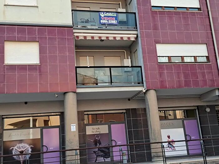 Appartamento quadrilocale in vendita in Via Molicella, Cosenza