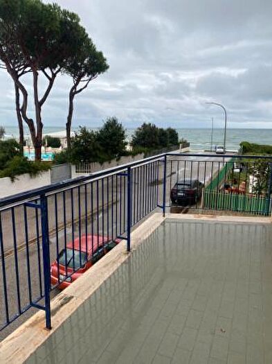 Appartamento con 5 locali in vendita in Viale Circe, Terracina