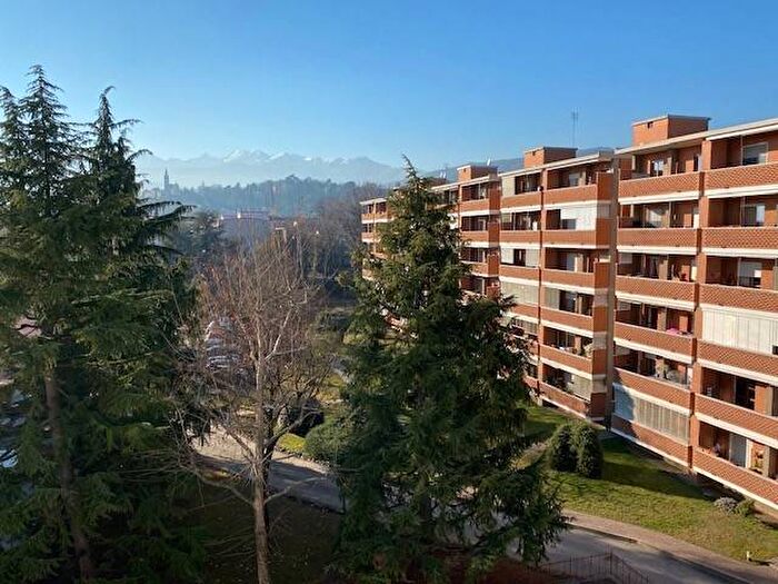 Appartamento quadrilocale in affitto in Via Podgora, Stazione Immacolata, Pinerolo