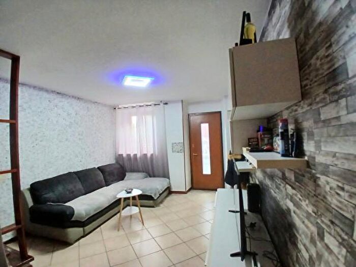 Casa trilocale in vendita in Via Settemb, Portalbera