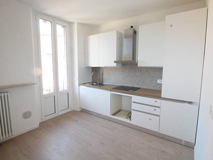 Appartamento bilocale in affitto in Via Alessandro Manzoni, Saronno