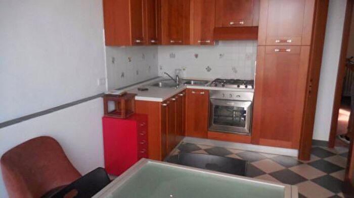 Casa con 6 locali in vendita in Via Mura Occidentali, Jesi