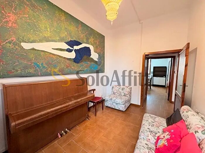 Appartamento trilocale in affitto in Via Iacopo Cozzarelli, Siena