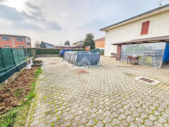 Case in Vendita e in Affitto - 3