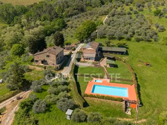 Casa con 6 locali in vendita in Via Tiepolo, Montaione