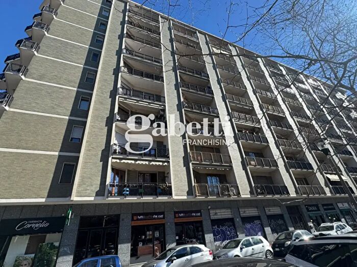 Appartamento quadrilocale in vendita in Corso Siracusa, Torino