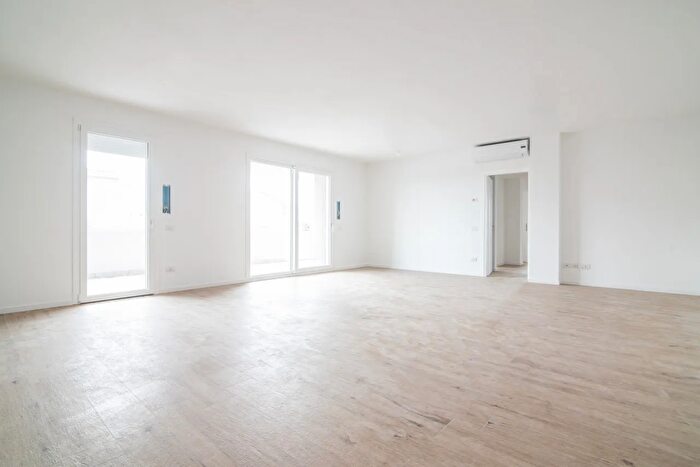 Appartamento quadrilocale in vendita in Via Gronchi, Rubano