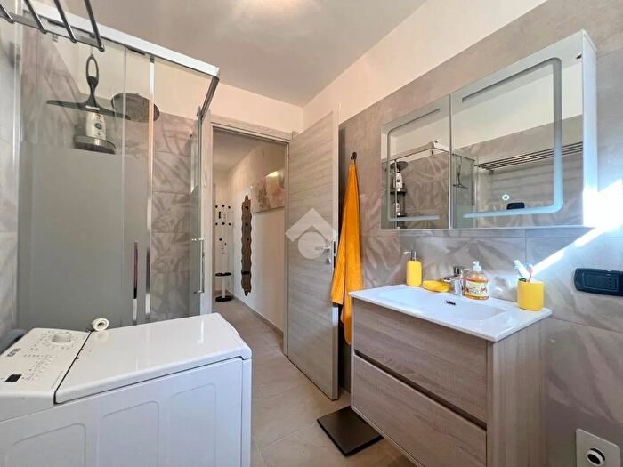 Appartamento bilocale in vendita in Via della Pineta, Arenzano