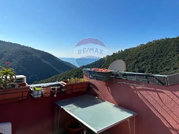 Appartamento bilocale in vendita in Deiva Marina