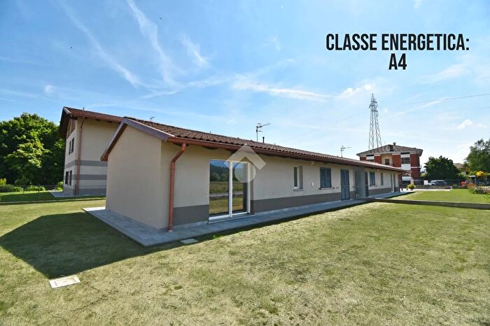 Casa trilocale in vendita in Via del Pero, Cascinette DIvrea