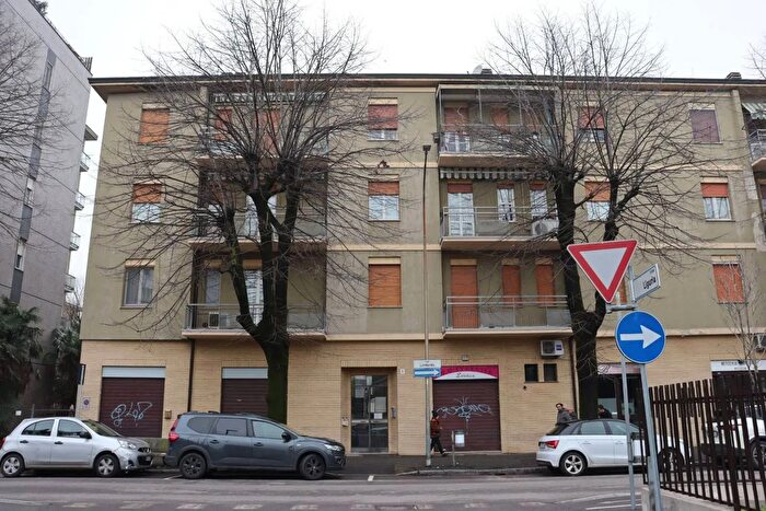 Appartamento bilocale in vendita in Viale Lombardia Lodi, Lodi