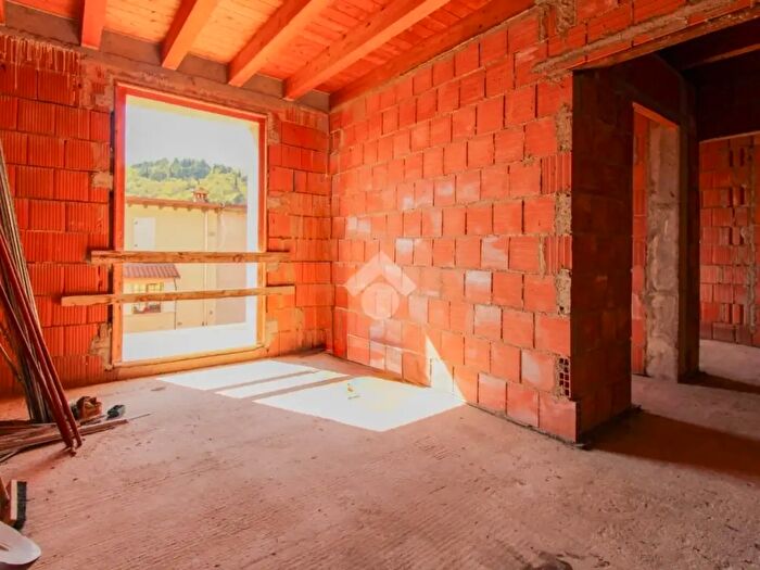 Appartamento quadrilocale in vendita in Via della Ferrovia, Gavardo