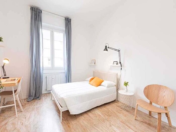Appartamento quadrilocale in affitto in Via Carlo Boncompagni, Corvetto, Milano