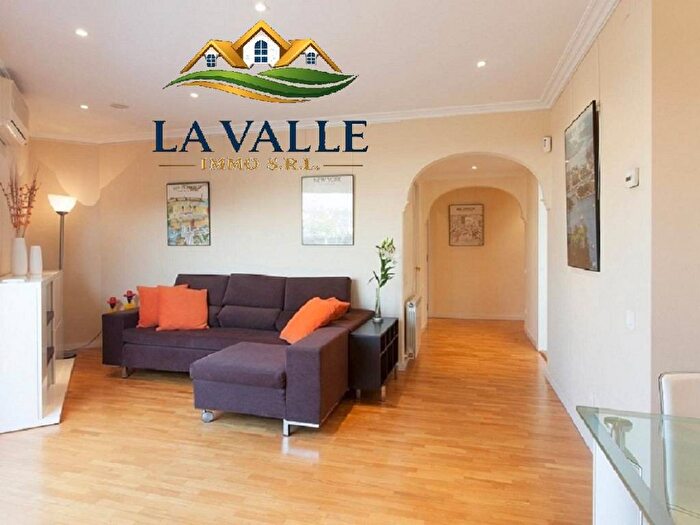 Appartamento bilocale in affitto in Via Emilio Casa, Centro Storico, Parma