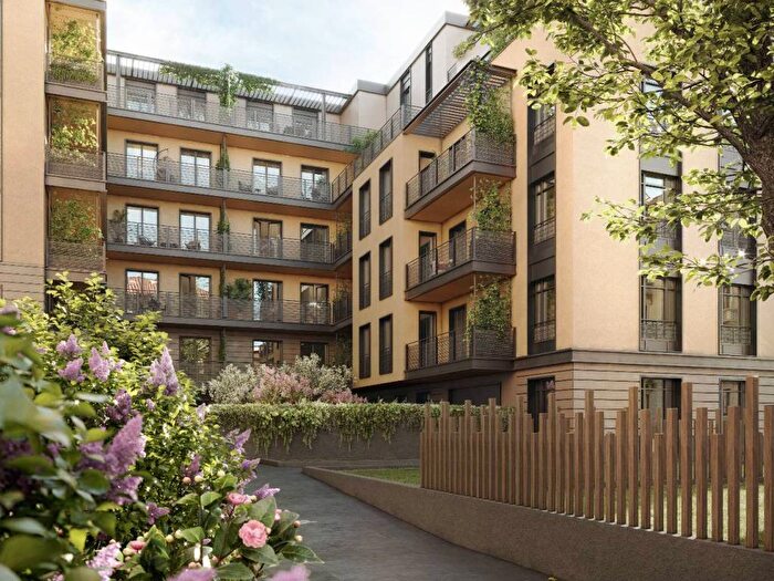 Case in Vendita e in Affitto - 3