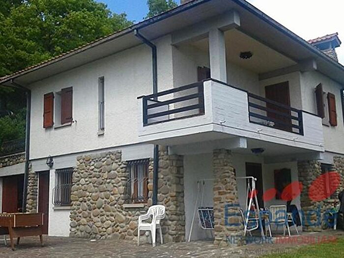 Casa con 6 locali in vendita in Gaggio Montano