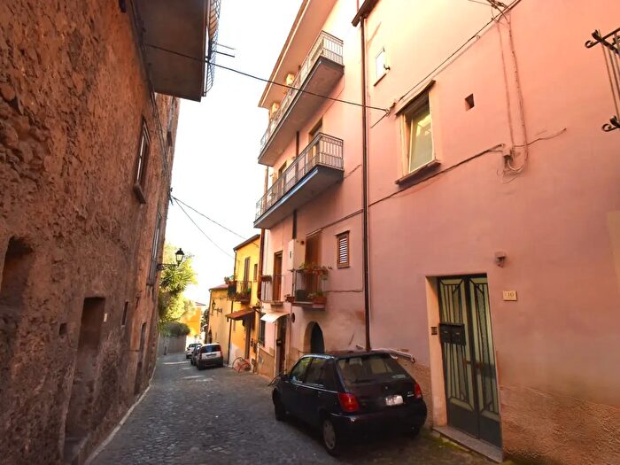 Appartamento con 5 locali in vendita in Via Nicola Boschi, Sala Consilina