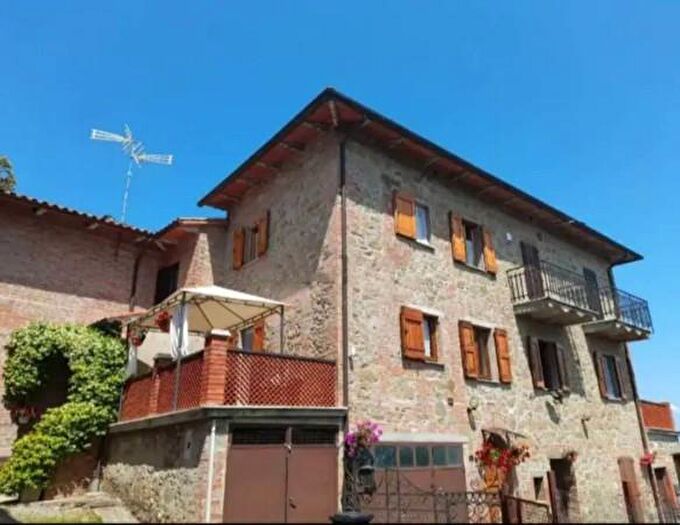 Casa con 6 locali in vendita in Via Brigata Pausillo, Citta Della Pieve