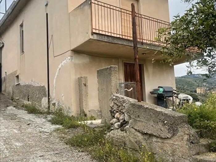 Casa con 5 locali in vendita in Via Spirito Santo, Reggio Calabria