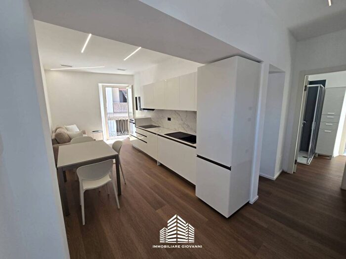 Appartamento bilocale in affitto in Via Pierino Belli, Centro, Alba