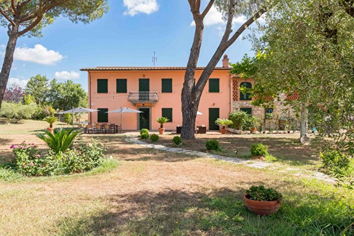 Casa in vendita in Montecarlo