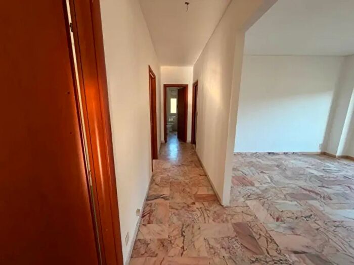 Appartamento trilocale in vendita in Strada Senatore Ernesto Marsaglia, Sanremo