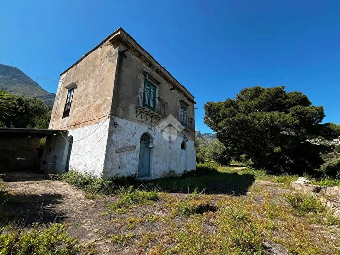Casa con 5 locali in vendita in Contrada Varcoco, Termini Imerese