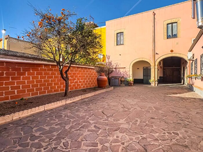 Casa con 6 locali in vendita in Via Zuddas, Monserrato