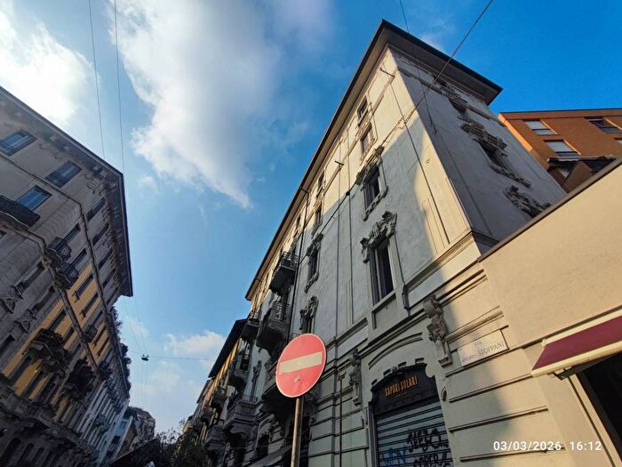 Appartamento bilocale in affitto in Via Antonio Stoppani, Morgagni, Milano