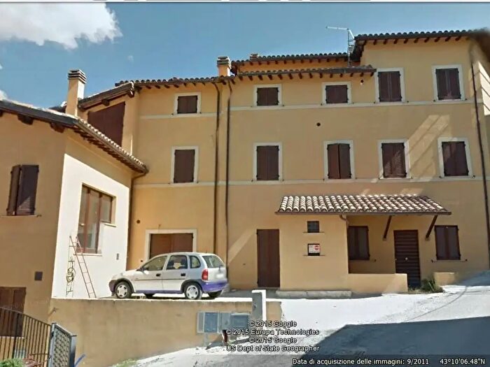 Appartamento trilocale in vendita in Nocera Umbra