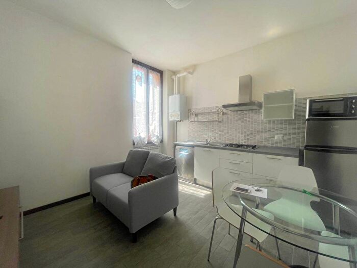 Appartamento bilocale in affitto in Via Rembrandt, Gambara, Milano