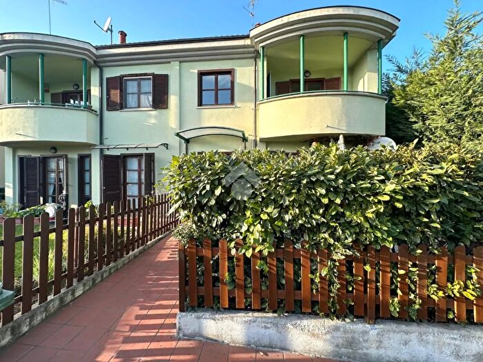 Appartamento trilocale in vendita in Via Decorati al Valor Militare, Savigliano