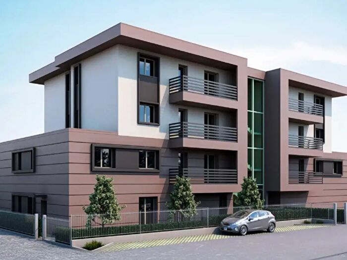 Appartamento quadrilocale in vendita in Reggio nell'Emilia