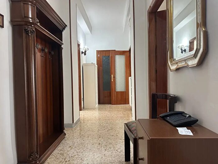 Appartamento trilocale in vendita in Corso Piemonte, Taranto