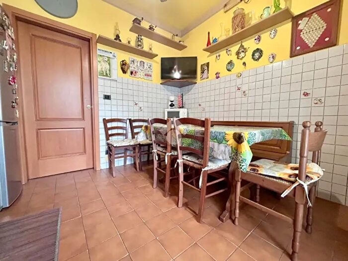 Appartamento quadrilocale in vendita in Asti Via Fiume, Asti