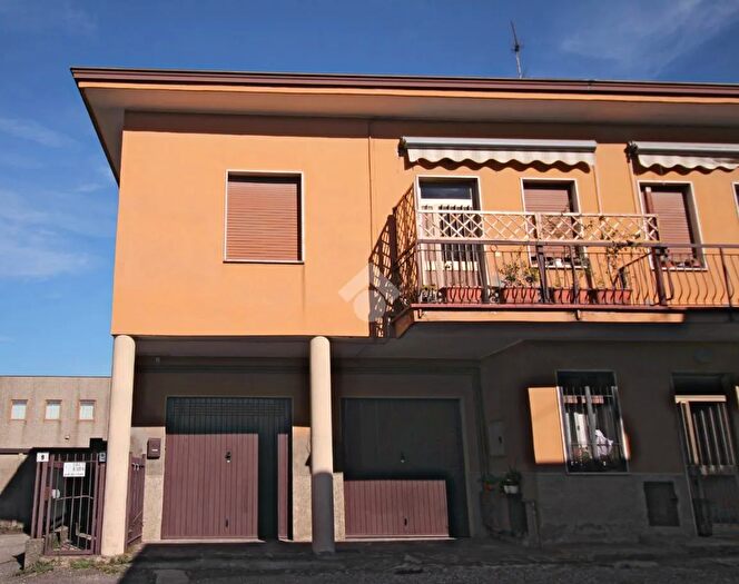 Appartamento bilocale in vendita in Via Giacomo Puccini, Missaglia