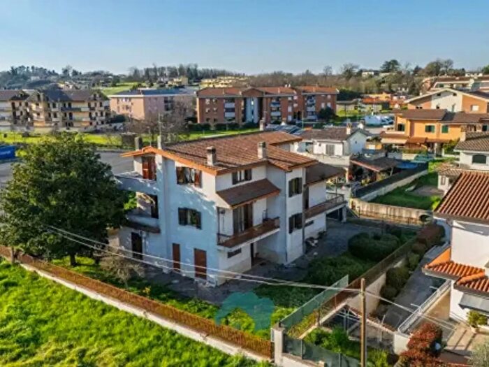 Appartamento trilocale in vendita in Via Guglielmo Marconi, Artena