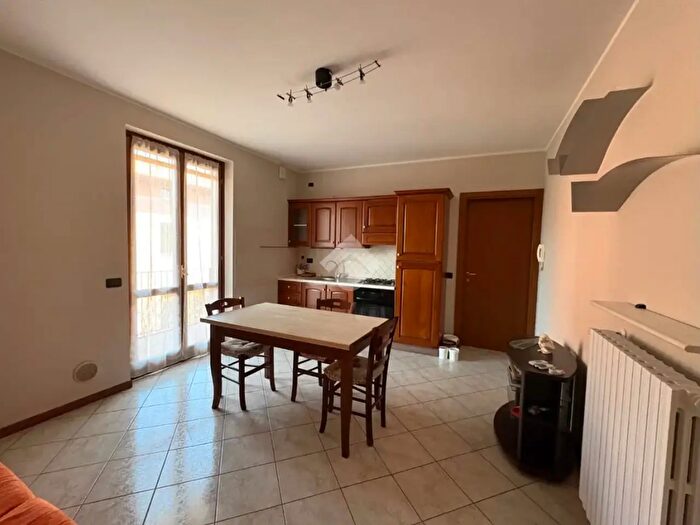 Appartamento bilocale in affitto in Via S Carlo Borromeo, Erbusco