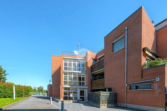 Appartamento trilocale in vendita in Via Cristoforo Colombo, Zola Predosa