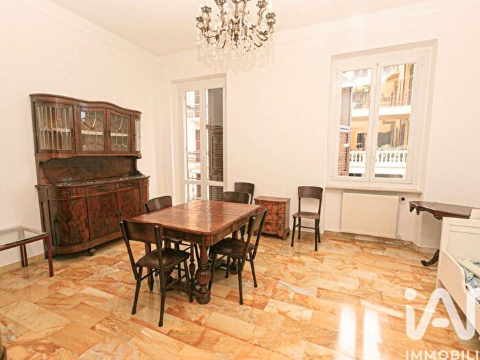 Appartamento trilocale in affitto in Via monte zovetto, Albaro, Genova