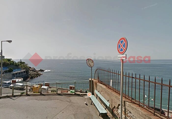 Appartamento quadrilocale in vendita in Via Tancredi Marchisio b, Genova